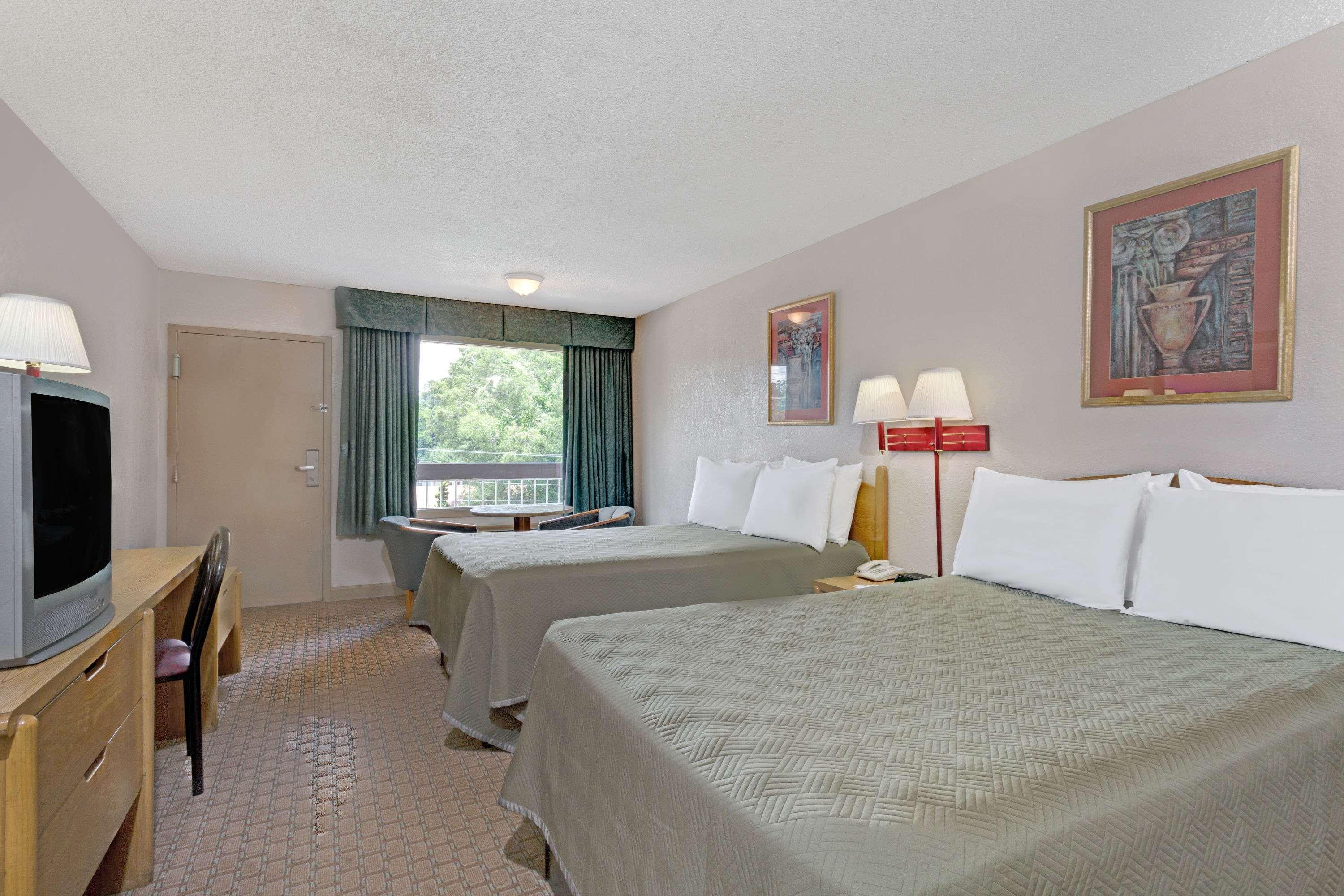 Travelodge By Wyndham Williamsburg Colonial Area Eksteriør bilde